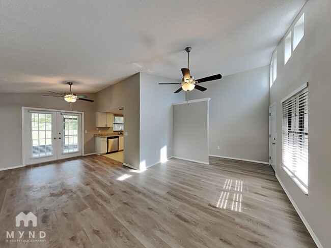 Photo - 7830 Seasons Ln