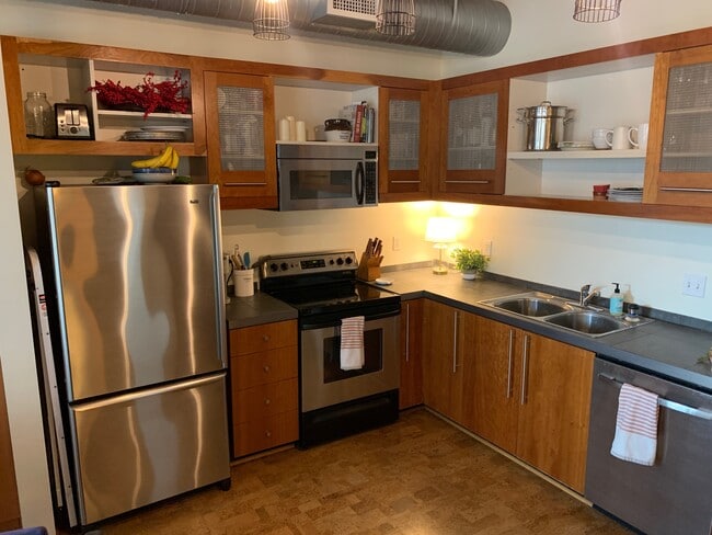 Photo - 1420 NW Lovejoy St Unit Marshall Wells Lofts