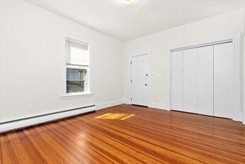 Photo - 14 Moore St Unit 1