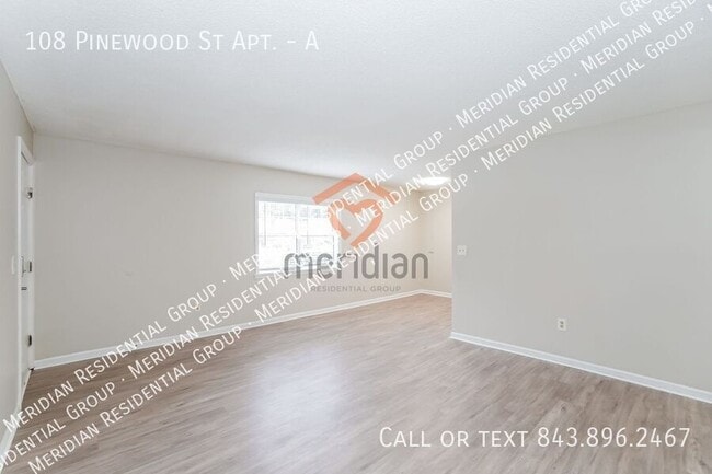 Photo - 108 Pinewood St