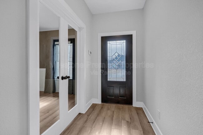 Photo - 1902 Aleia Cv