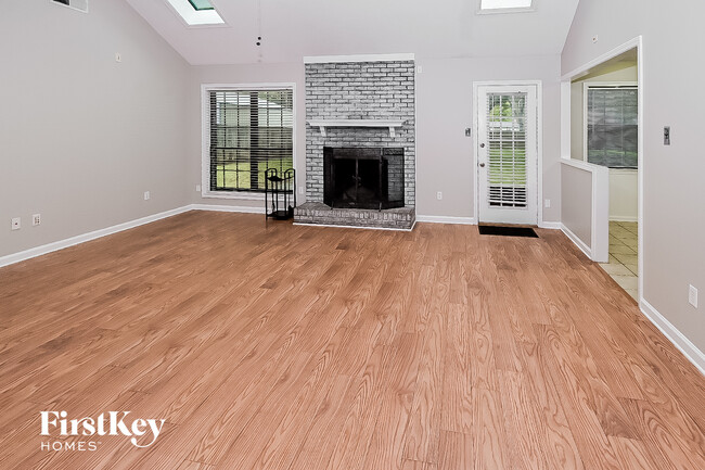 Photo - 7066 Scepter Dr
