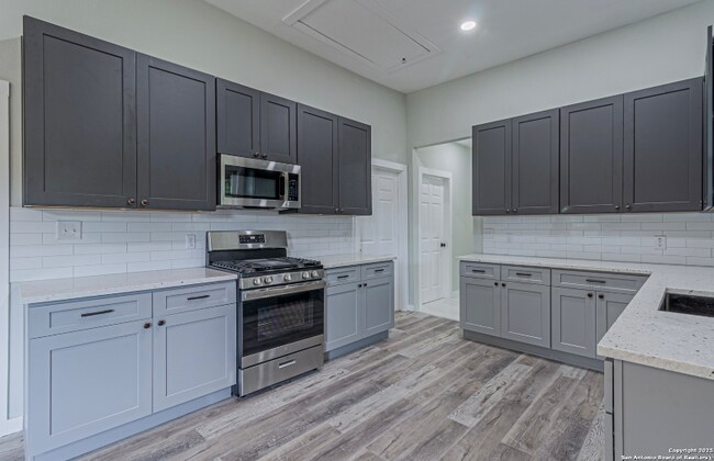 Photo - 210 N San Jacinto St Unit 1