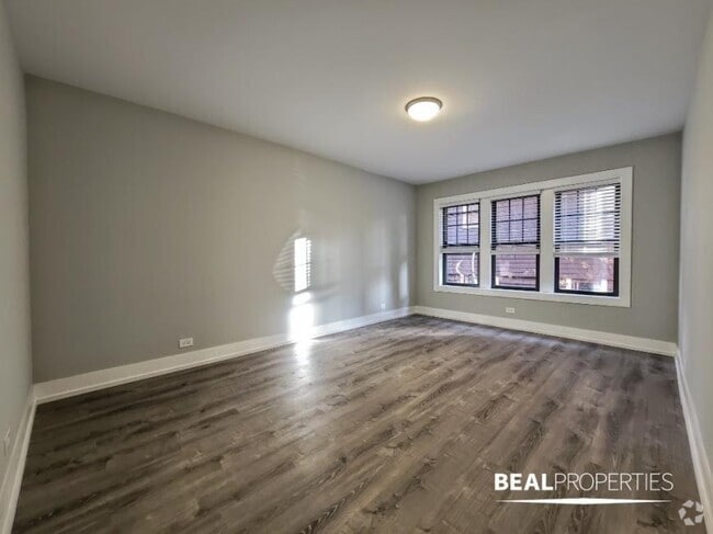 Building Photo - 2 bedroom in EVANSTON IL 60202 Unit A1 Rental