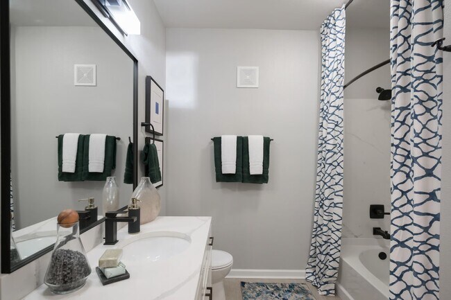 Photo - 4855 Magnolia Cove Dr Unit 163