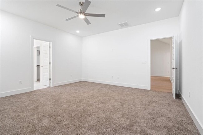 Photo - 7004 SW Basswood Ave