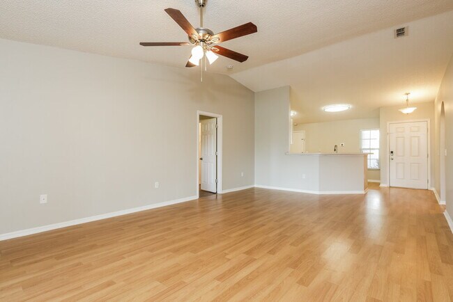 Photo - 12932 Kings Lake Dr