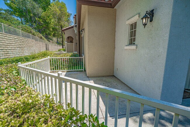 Photo - Village Walk 2 Bedroom for Rent in Valencia!