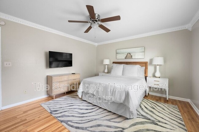 Photo - 809 Chickadee Ave