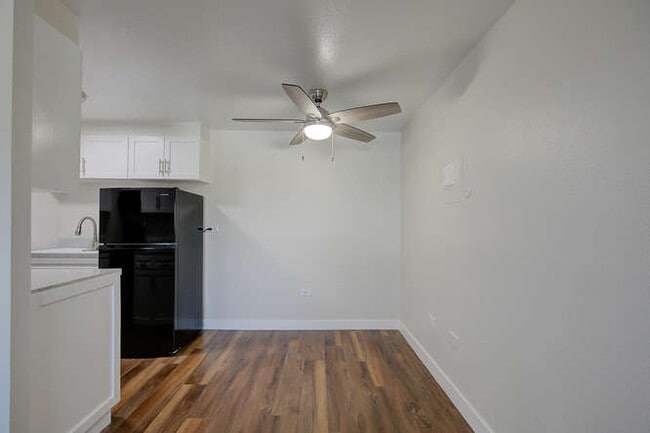Photo - Avon North Apartments
