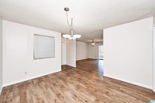 Photo - 3011 Massey Rd Unidad H