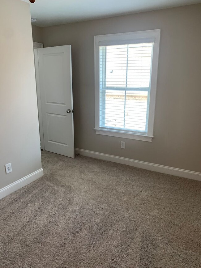 Photo - 1960 Armistead Ln