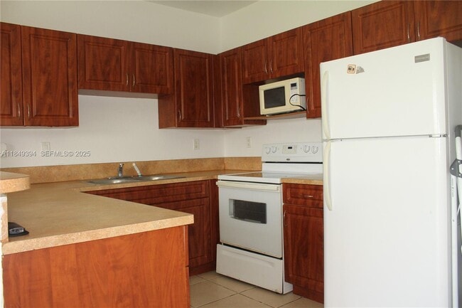 Photo - 10937 SW 181st Terrace