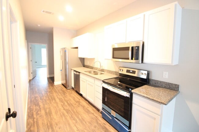308 Lacey Eden Ln