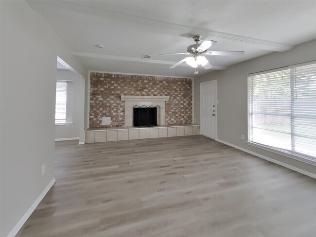 Photo - 7506 Lemon Tree Cir