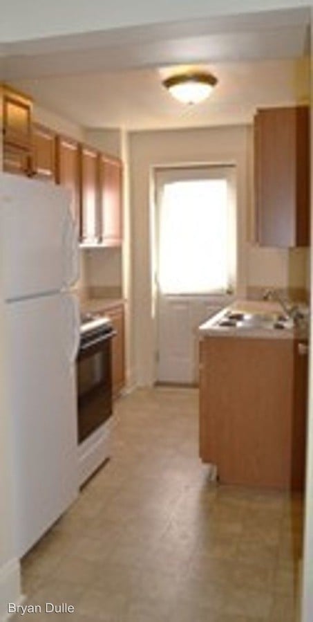 Photo - 1722 Summit St