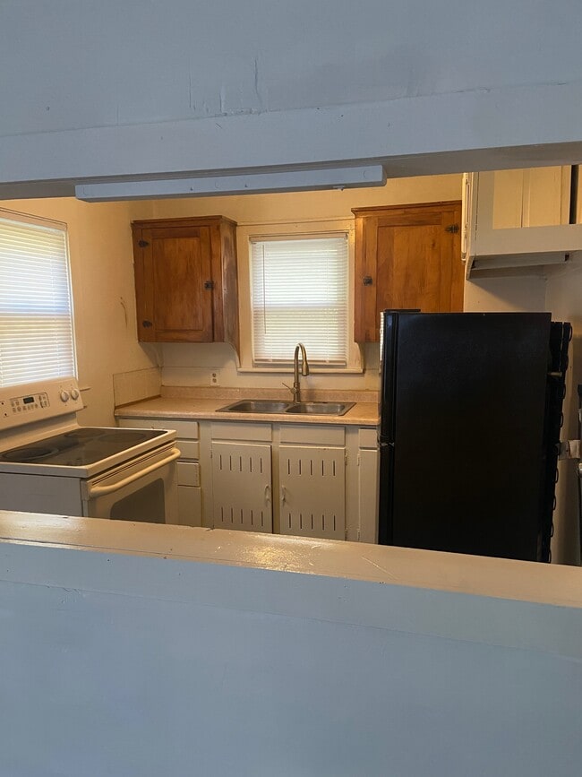 Photo - 1604 Homewild Ave