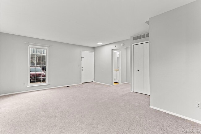 Photo - 3374 Burbank Dr Unit 349