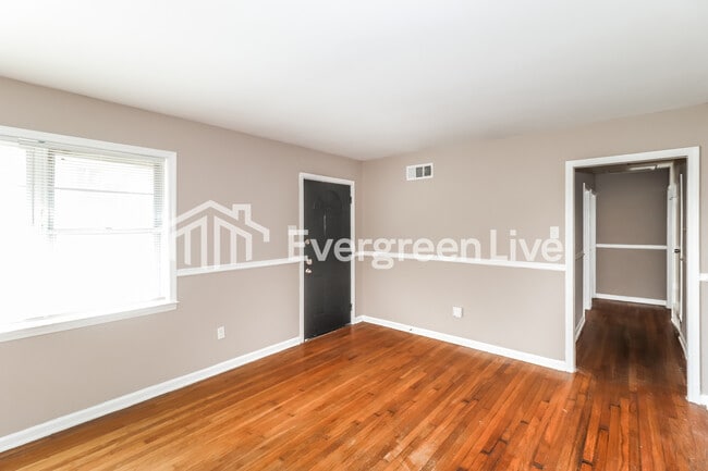 Photo - 1404 Old Hickory Rd