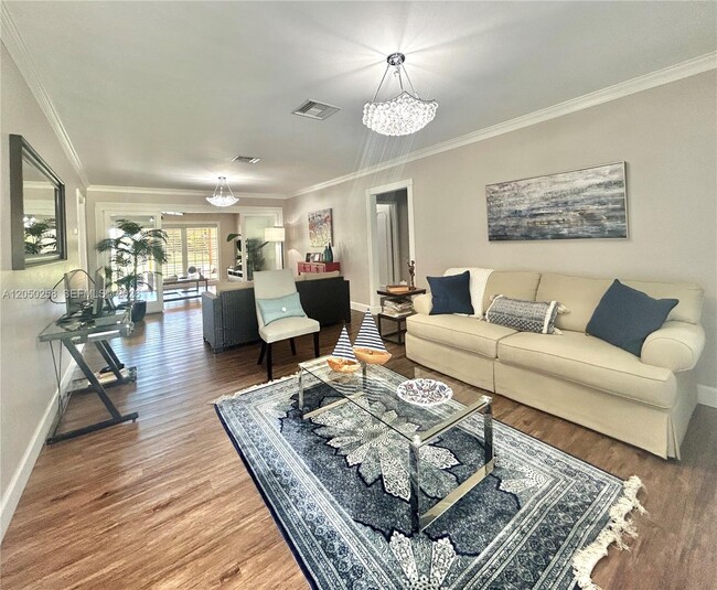 Photo - 416 Bayberry Dr