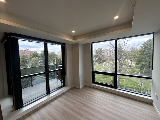 Photo - 5616-5616 South St Unit 409