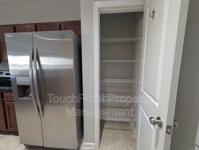 Photo - 10814 Derryrush Ave