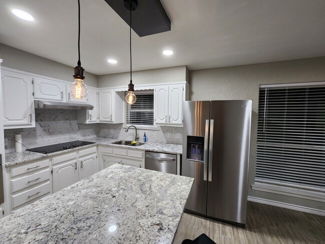 Photo - 5813 Briargrove Dr