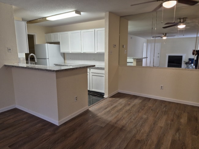 Photo - 10847 Braes Bend Dr