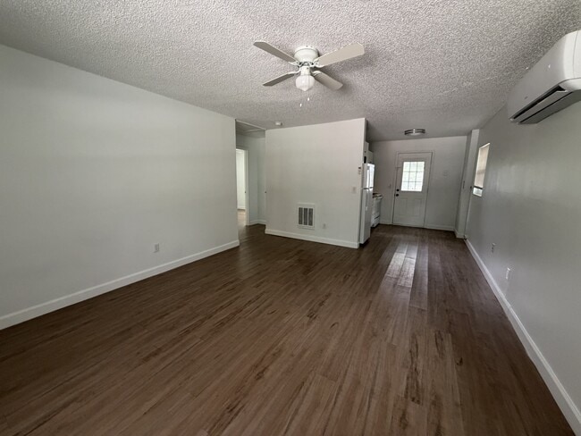 Photo - 1801 S Mellonville Ave