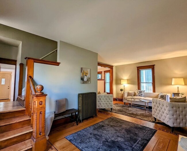 Photo - 2801 Harriet Ave