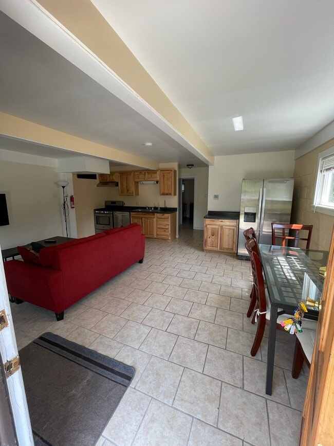 Photo - 138 Honness Ln Unidad 2