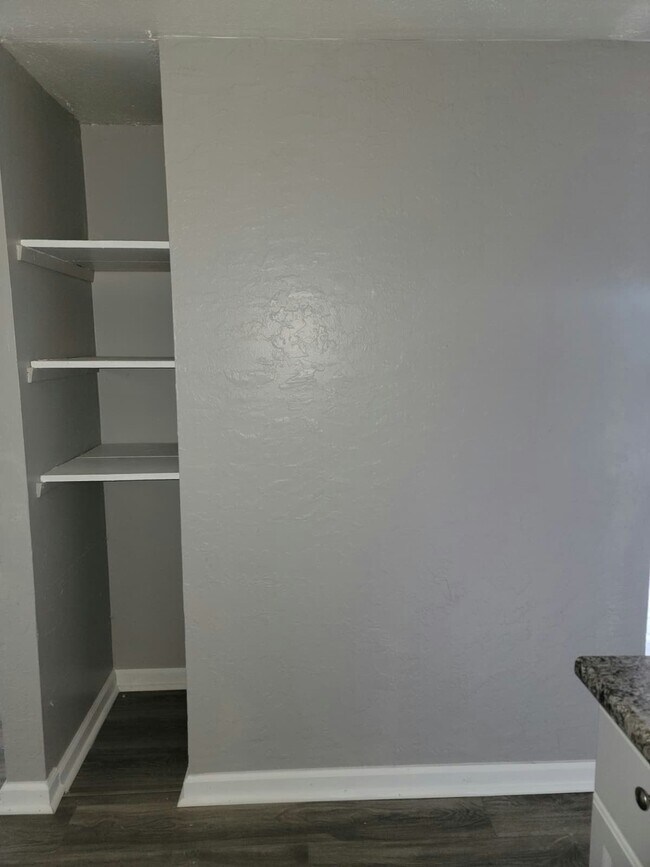 Photo - 1819 Garfield Rd Unit 209
