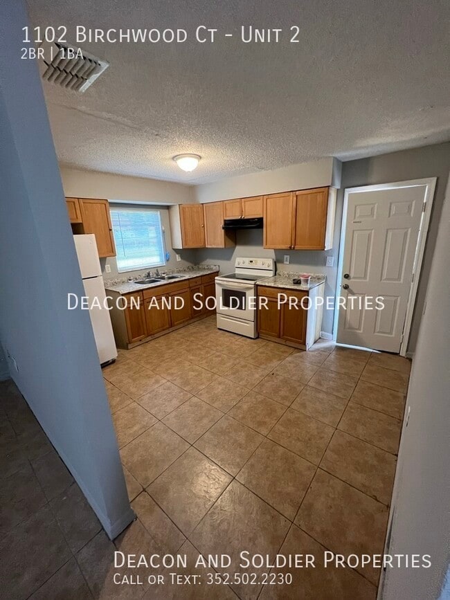 Photo - 1102 Birchwood Ct Unit 2