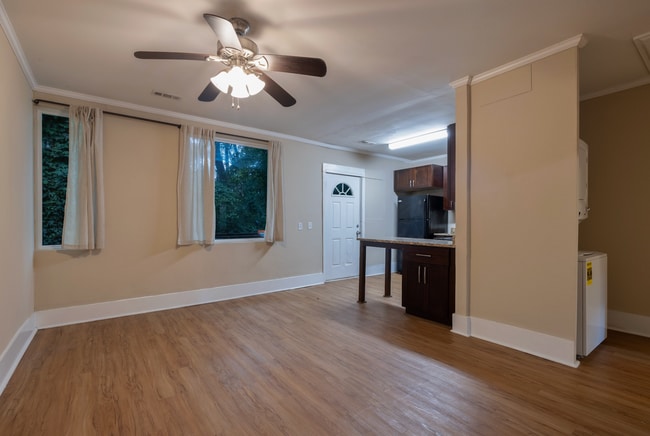 270 Riggs Dr