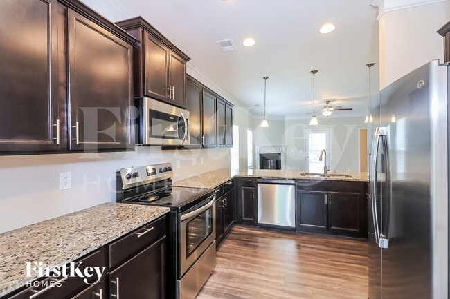 Photo - 209 Prescott Cir
