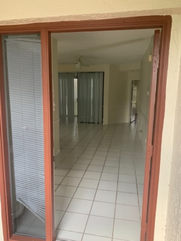 Photo - 8073 Aberdeen Dr