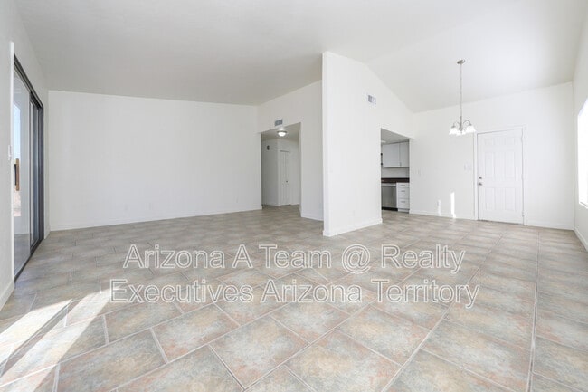 Photo - 10140 E Karen Pl