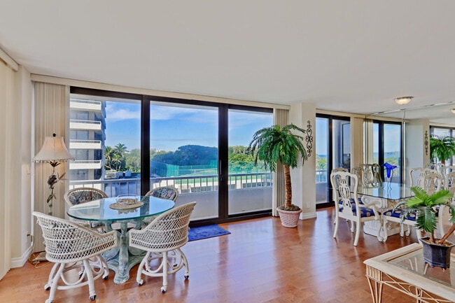 Photo - 5540 N Ocean Dr Unit 2d