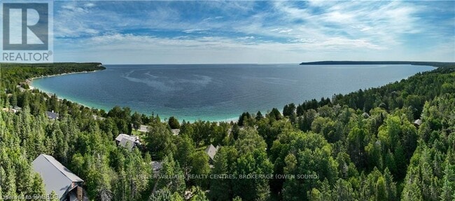 Photo - 303 Isthmus Bay Rd