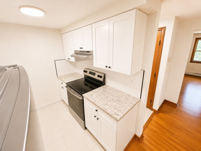 Photo - 152-152 McCarty Ave Unidad 18