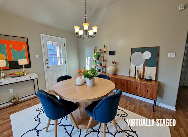 Photo - 3003 Baldwin Loop Unit A