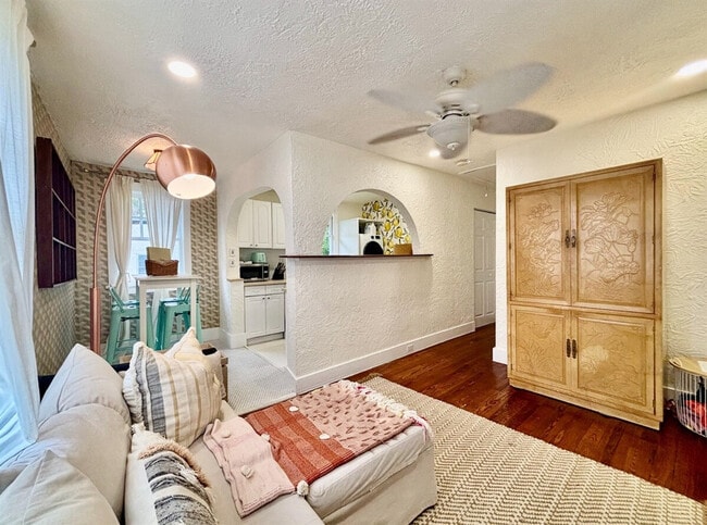 Photo - 446 27th St Unit ID1290314P