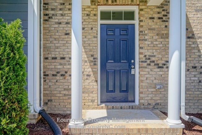 Photo - Modern 3-Story Townhome with Entry-Level Bonus Room, Back Deck & Garage , Community Pool in North...