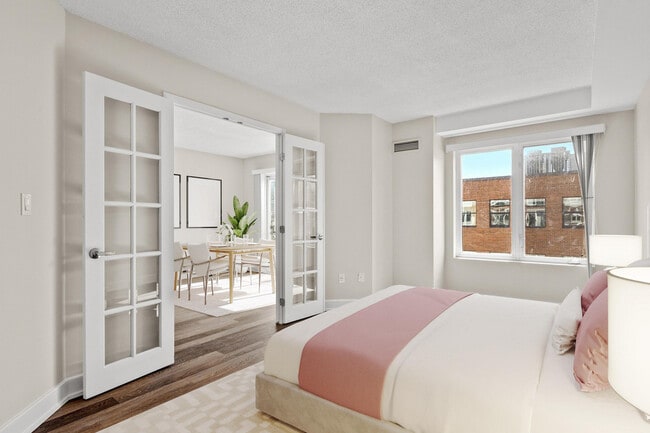 Building Photo - Sussex House