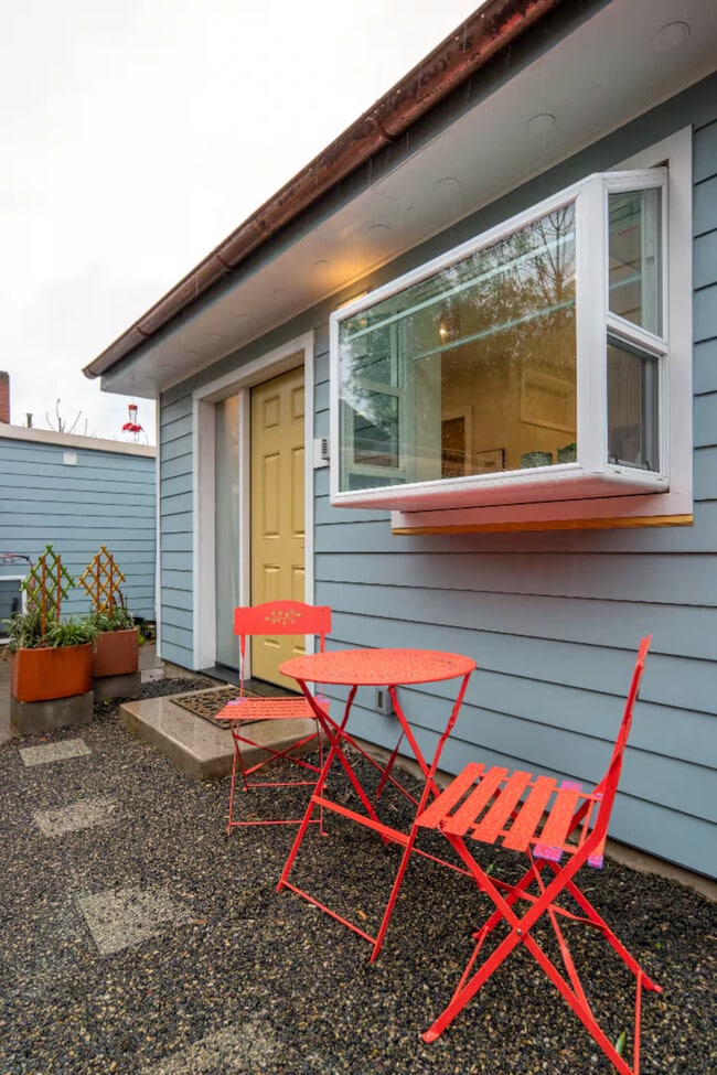 Photo - 3924 SE Grant Ct Unidad TGH