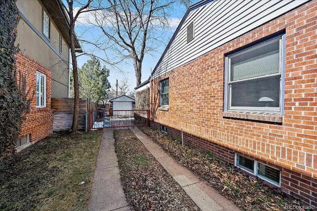 Photo - 761 Newport St