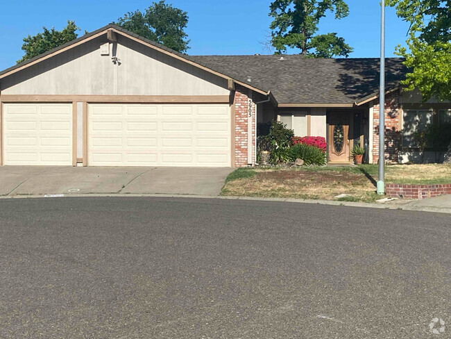 Building Photo - 5905 Small Hill Ct Rental