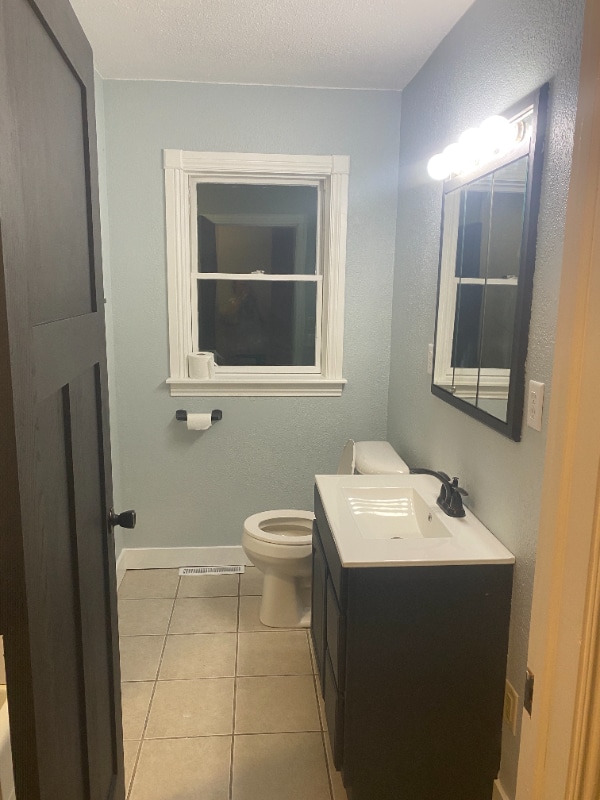 Photo - 211 N Forest St