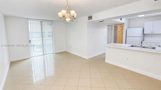 Photo - 104 SW 9th St