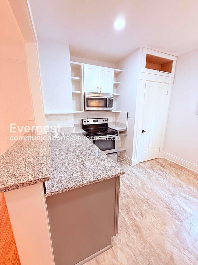 Photo - 3824 Tyler St